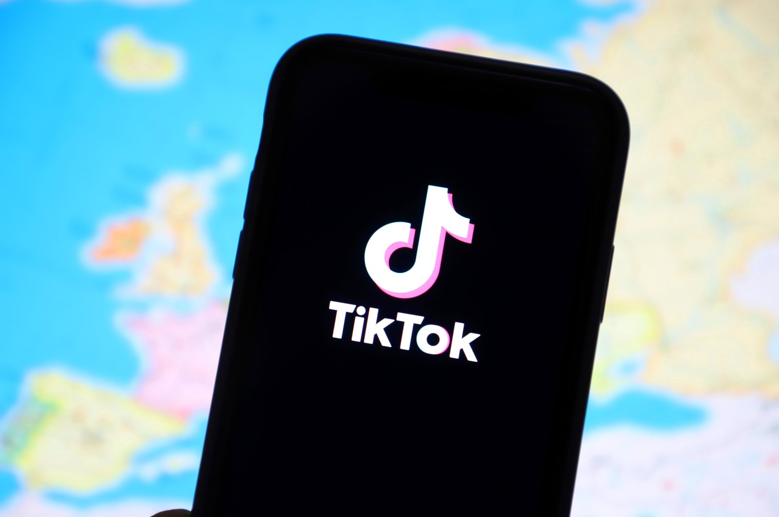 Italia Perintahkan TikTok Blokir Akun Pengguna Setelah Kematian Bocah Berusia 10 Tahun